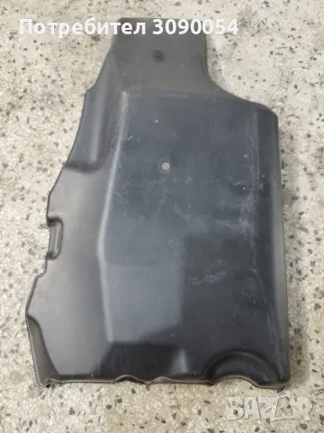 Капак двигател за Ивеко Дейли след 2014г, снимка 3 - Части - 47875665