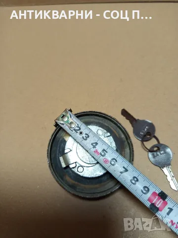 Соц Стара Капачка За Резервоар., снимка 7 - Антикварни и старинни предмети - 50424966