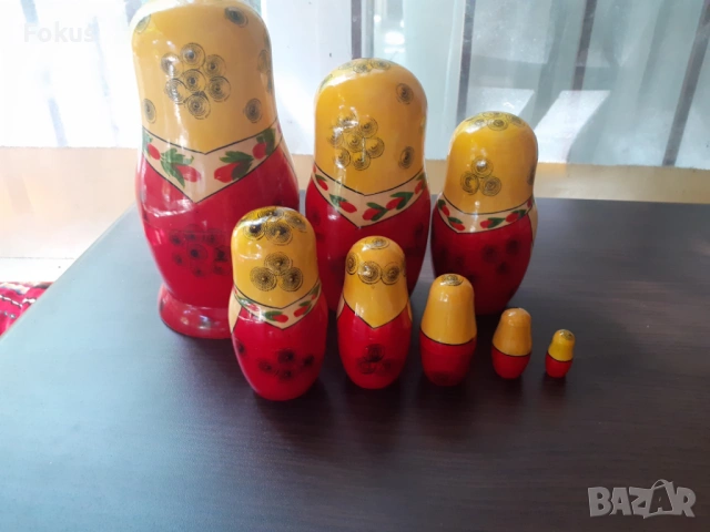 Прекрасна стара руска кукла матрьошка 8 в 1 с етикет, снимка 3 - Антикварни и старинни предмети - 53275518