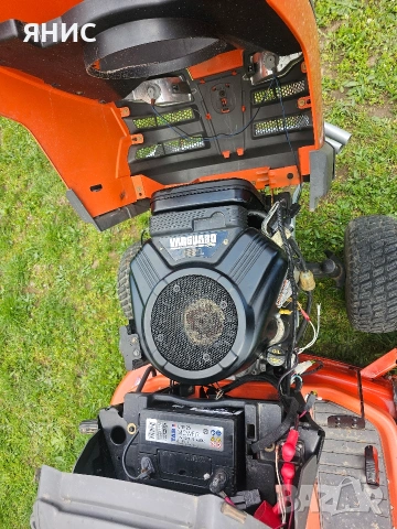 ТРАКТОРНА КОСАЧКА HUSQVARNA 21.КОНЯ. ПЕРФЕКТНА , снимка 10 - Градинска техника - 54295792