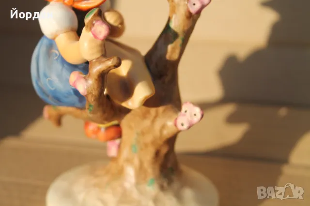 Немска фигурка ''Goebel'', снимка 5 - Колекции - 47805361
