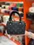 Louis Vuitton Дамска Чанта Луис Витон - Налични Различни Цветове Код E666, снимка 5