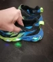 Детски светещи маратонки skechers , снимка 2