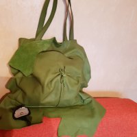 Продавам дизайнерска чанта от естествена кожа, снимка 1 - Чанти - 31264908