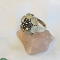 Прекрасен Сребърен Пръстен с Естествени Камъни, снимка 1 - Пръстени - 33850271