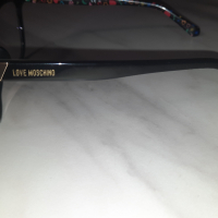 Диоптрични очила Moschino, снимка 7 - Слънчеви и диоптрични очила - 44925561