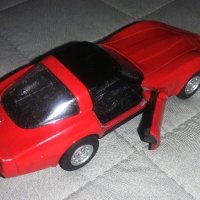 WELLY 1982 CHEVROLET Corvette Coupe, снимка 5 - Колекции - 38046092
