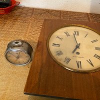 Два стари часовника не работят , снимка 1 - Антикварни и старинни предмети - 40390955