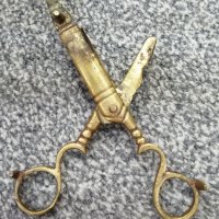 Антични ножици за подрязване на свещи , снимка 1 - Антикварни и старинни предмети - 36897429