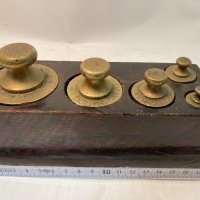 Стари аптекарски бронзови теглилки, снимка 1 - Антикварни и старинни предмети - 42846438