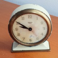 Стар настолен британски часовник Smiths Empire, снимка 1 - Антикварни и старинни предмети - 39979910