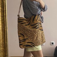 Тигров принт естествена кожа чанта, снимка 6 - Чанти - 42363560