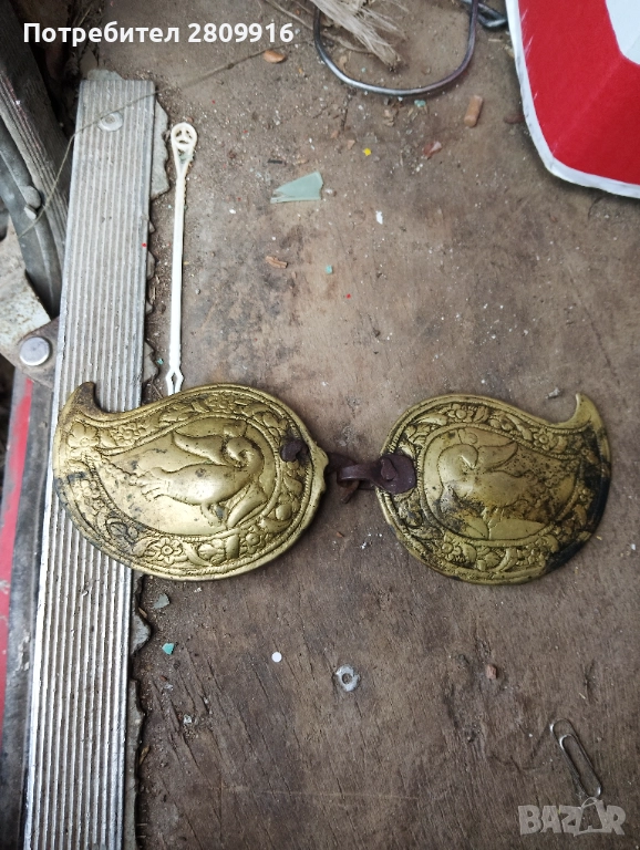 Възрожденска бронзова пафта, снимка 1