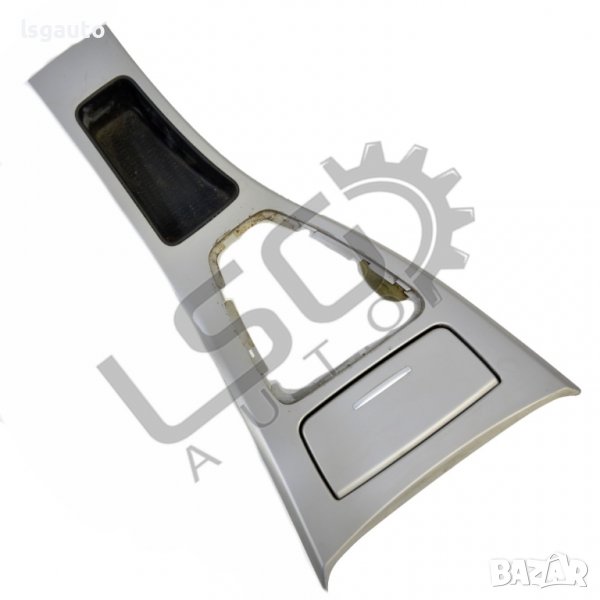 Конзола около скоростен лост с пепелник BMW 3 Series (E90, E91)(2005-2012) ID:89756, снимка 1