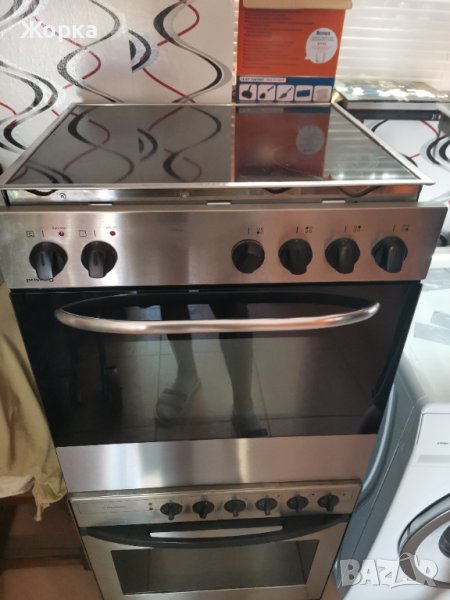 Иноксова Фурна за вграждане с керамичен плот PRIVILEG , снимка 1