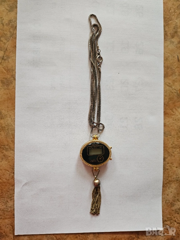 Дамски часовник с верижка, снимка 1