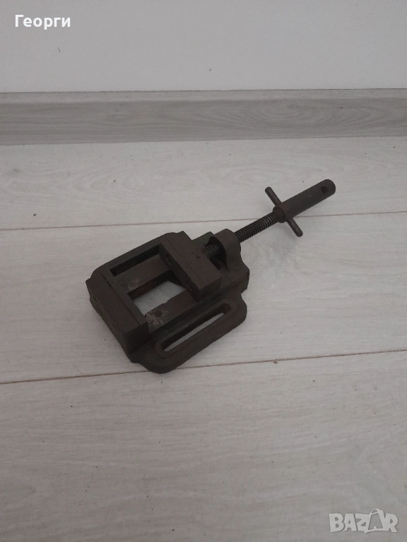 Менгеме за бормашина, снимка 1