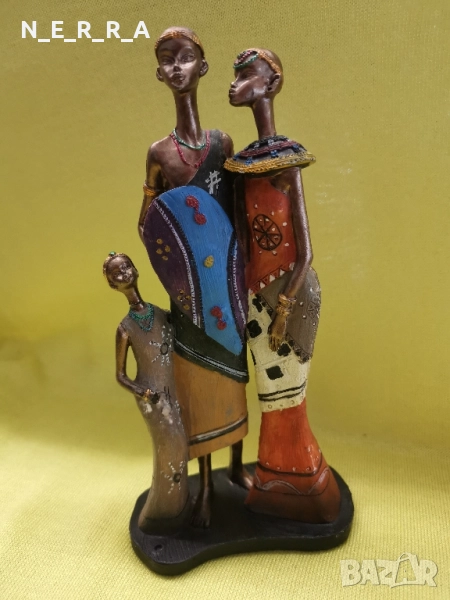 Африканско семейство-миниатюра, снимка 1