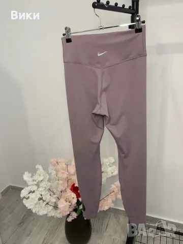 Оригинален клин на Nike, снимка 11 - Клинове - 50257583