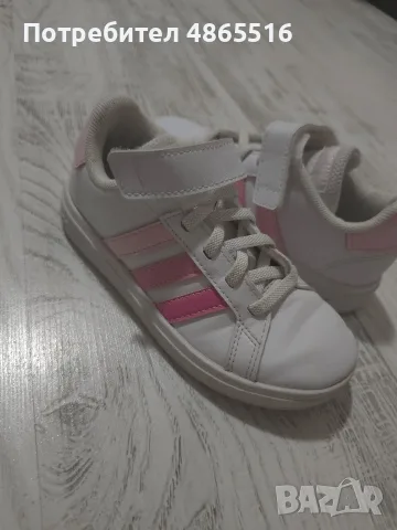 обувки за момиче adidas , снимка 2 - Детски маратонки - 56210613