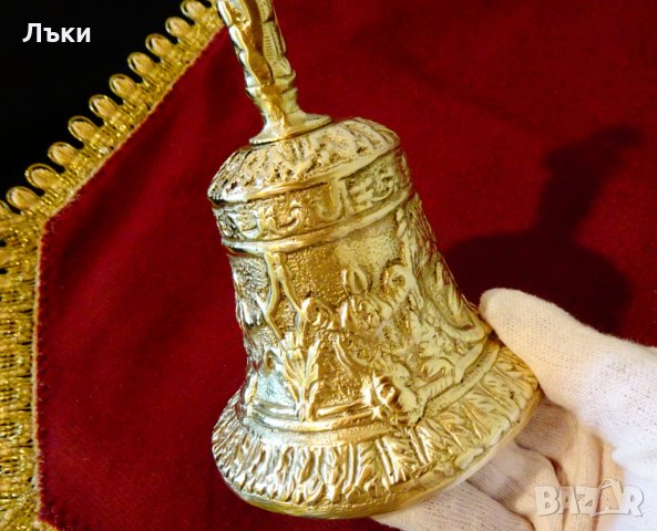 Ловна бронзова камбана с фигура ловец,куче. , снимка 8 - Антикварни и старинни предмети - 29522264