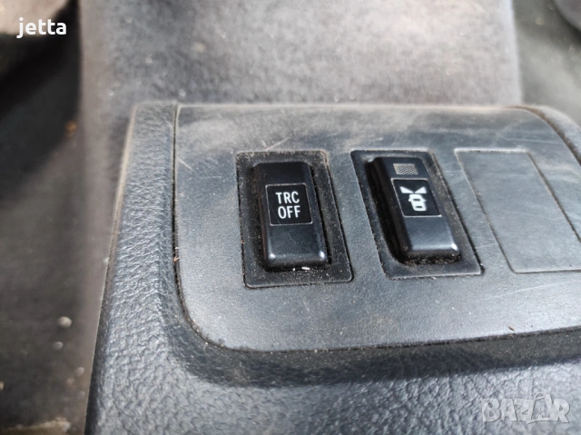 Toyota Corolla Verso 2.2 D-cat 177кс на части, снимка 9 - Автомобили и джипове - 54177781