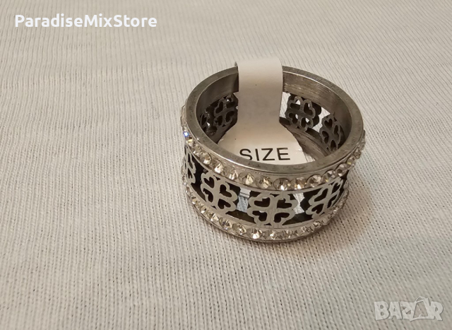 Стилен дамски пръстен от медицинска стомана Детелини с камъни цирконии Размери: 17,18,19, снимка 1 - Пръстени - 44640253