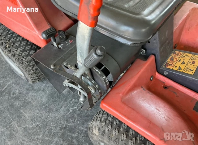 Косачка за трева Husqvarna Rider 13 C, снимка 10 - Градинска техника - 51343562