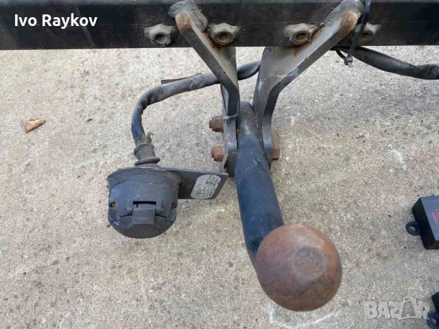 Теглич и окабеляване за Kia Carnival 2004g