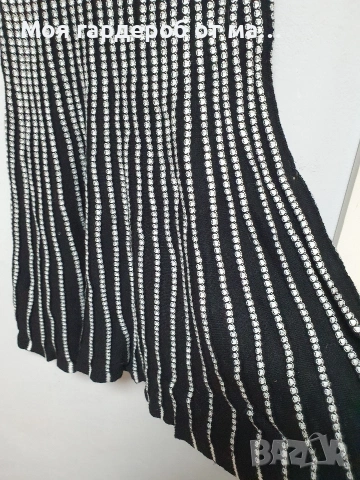 Рокля Max Mara ластична р М-Л, снимка 3 - Рокли - 54282400