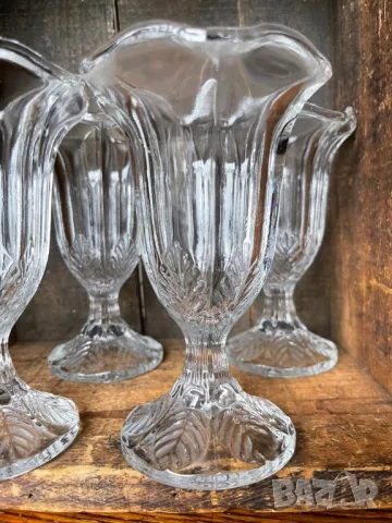 Комплект от 4 // Vintage Italy "Fidenza" Ruffled/Tulip