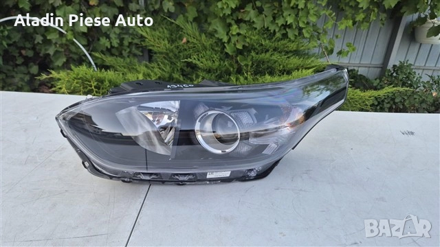 Ляв фар Kia Ceed година 2019 2020 2021 2022 2023 2024 код 92101J7051, 92101-J7051 , снимка 9 - Аксесоари и консумативи - 52731677