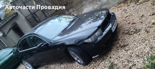 BMW 735 i, 2002 г на части, снимка 2 - Автомобили и джипове - 52596624