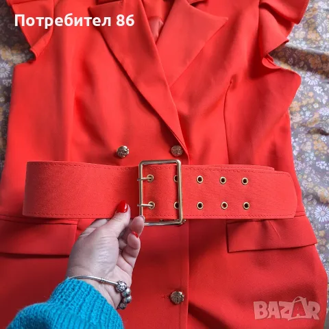 Чисто нова елегантна рокля 
