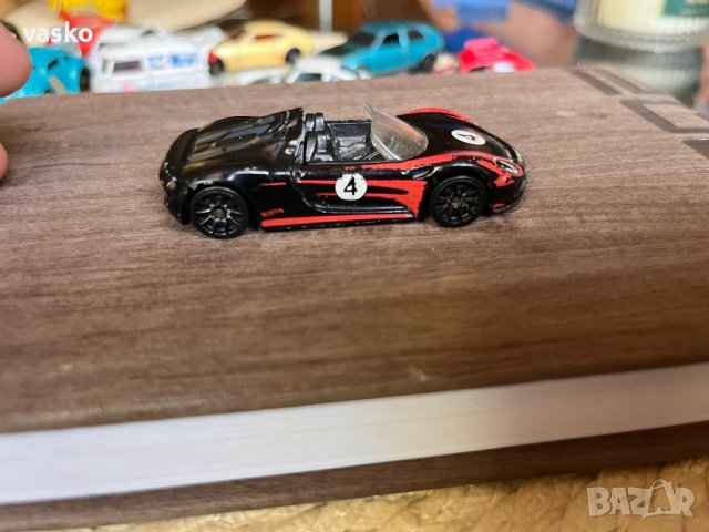 Hot wheels Porsche 918 Spyder, снимка 3 - Колекции - 42323325