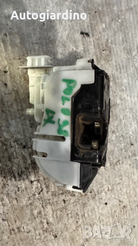 Брава за врата на VW Polo 1998 - 1HM862153 / 400159