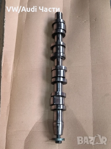 Разпределителен вал за Голф 5 Ауди А3 Пасат Туран 2.0тди VW Golf 5 Audi A3 8P Passat Touran 2.0TDI