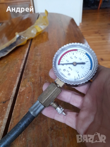 Стар манометър за цилиндрово налягане Електрон, снимка 3 - Други ценни предмети - 52946485
