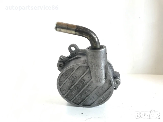 Вакуумна помпа за Mercedes W638 Vito 2.2 CDI (1999-2002) A6112300165, снимка 3 - Части - 54214780