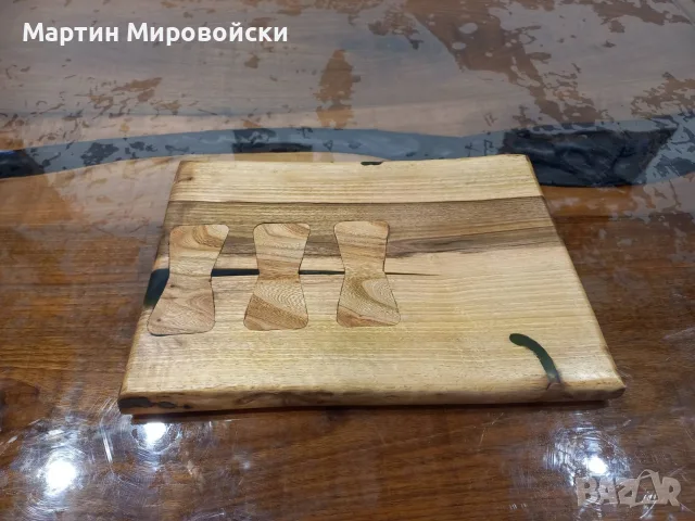 Ръчно изработена дъска от орех и смола, снимка 2 - Аксесоари за кухня - 55807819
