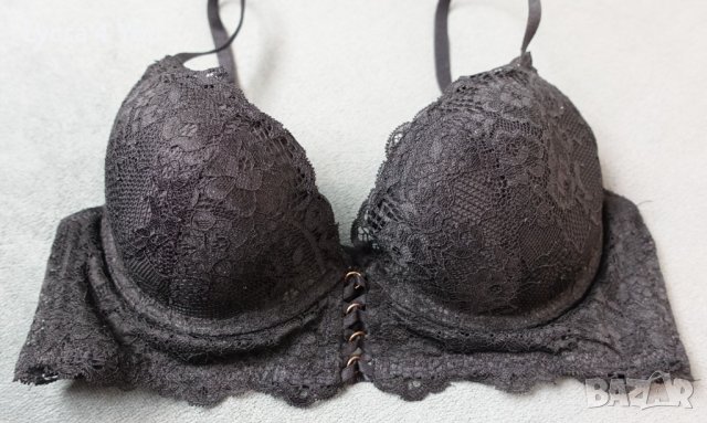 75В черен сутиен с дантела и твърди чашки