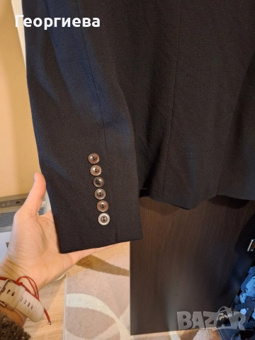 Продавам черно дамско сако, снимка 3 - Сака - 52904718
