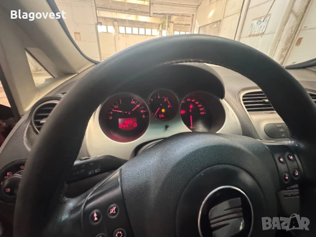 Seat Altea 2.0tdi 140hp BKD НА ЧАСТИ, снимка 9 - Автомобили и джипове - 51253728