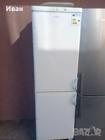 Хладилник с фризер 