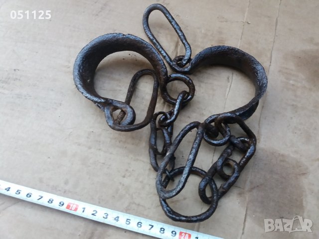 комплект ковани масивни букай , окови , пранги , белезници , снимка 14 - Антикварни и старинни предмети - 31758847