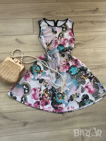 Шарена лятна рокля, снимка 1