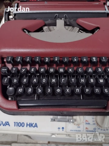 Нова Българска пишеща машина , снимка 15 - Антикварни и старинни предмети - 50444795