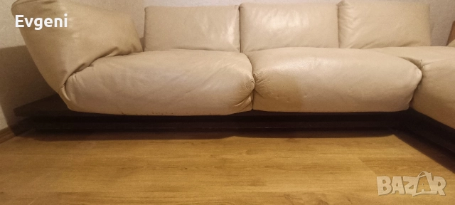 Кожен диван ъглов , снимка 2 - Дивани и мека мебел - 52355289