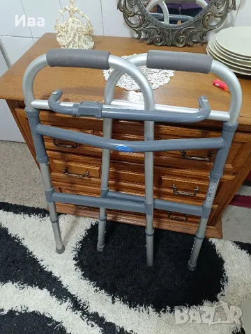 проходилка за възрастни,Шведска 135кг, снимка 3 - Ролатори - 49372197