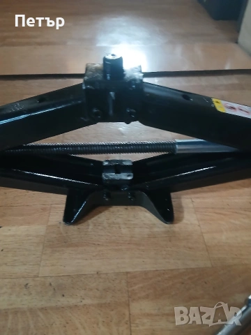 Оргинален крик за новите модили на фият дукато,ситроен джъмпер,пежо боксер